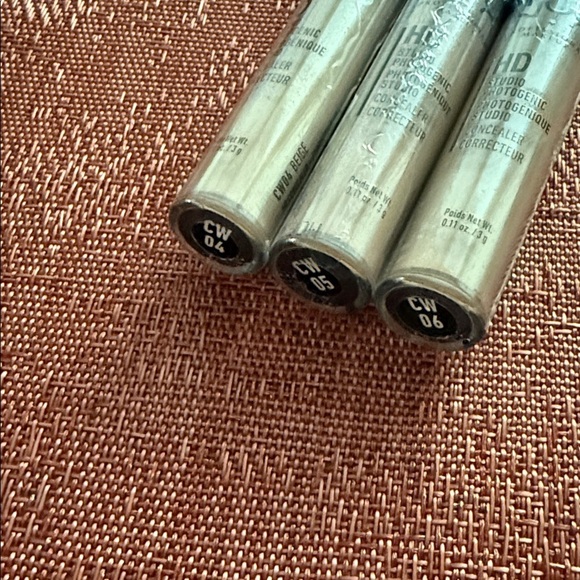 NYX HD Concealer Set - Cream and Tan Shades - Picture 2 of 3